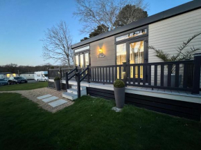 Forest lodge